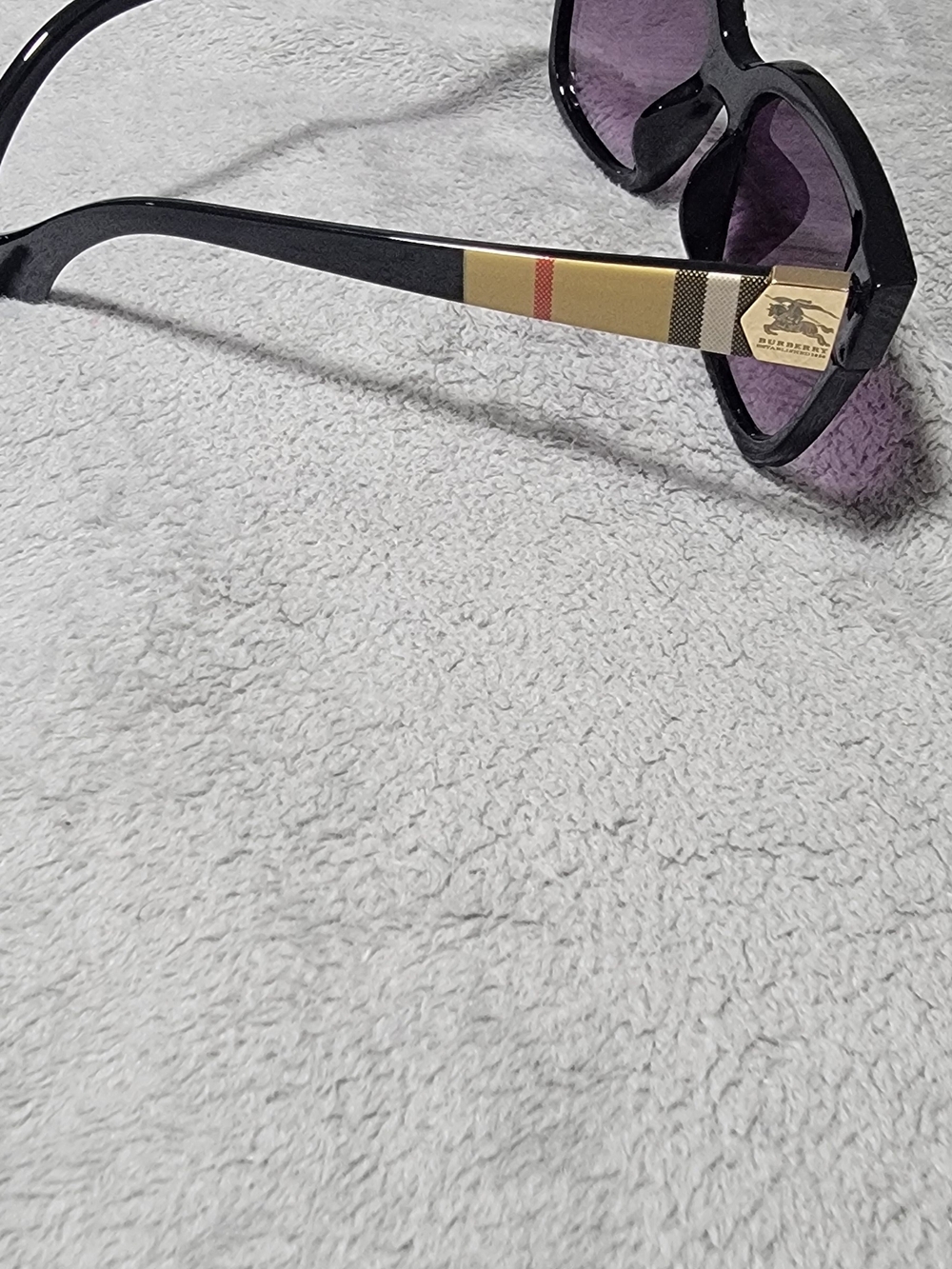 Burberry Black Sunglasses with Beige Plaid Temple Accent